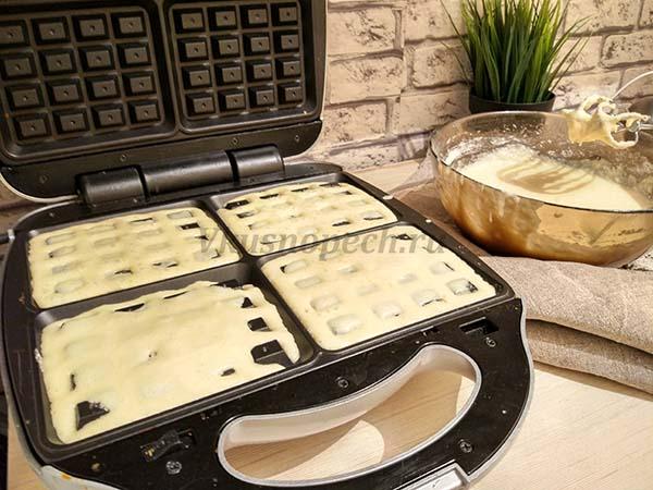 приготовление печенья в форме на газу