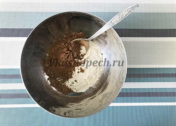 какао с мукой