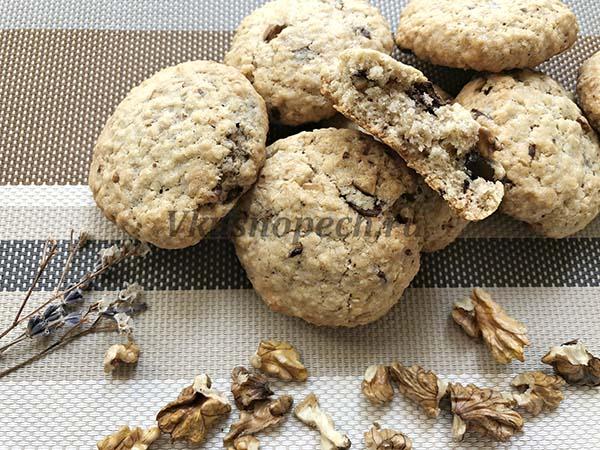 овсяное печенье с шоколадной крошкой