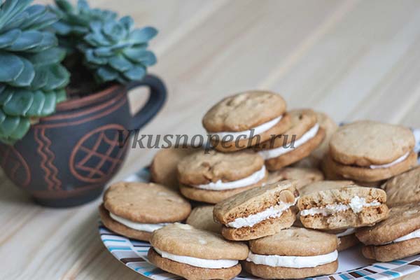 печенье с арахисом