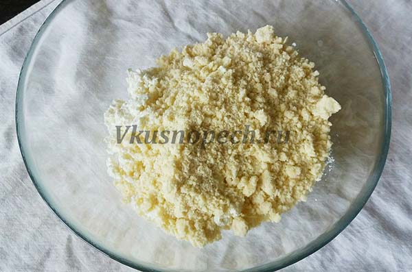 масло с сахаром и мукой