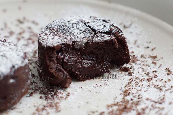 кексы с жидким шоколадом внутри