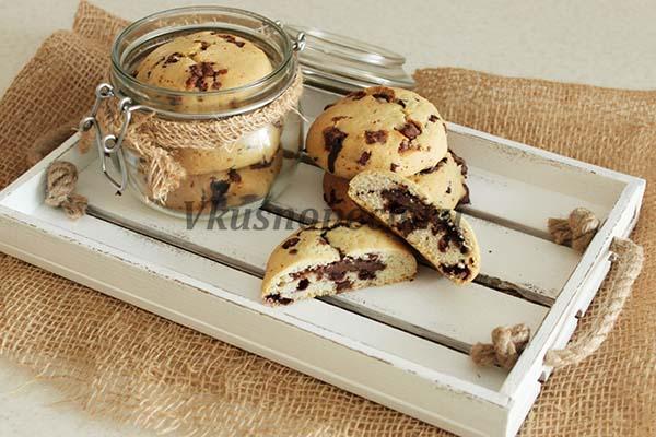 песочное печенье с шоколадом