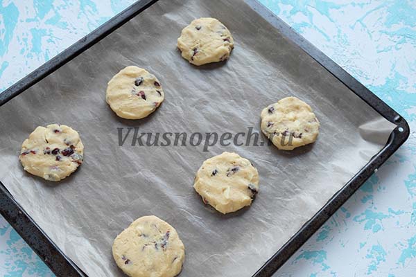 печенье с клюквой